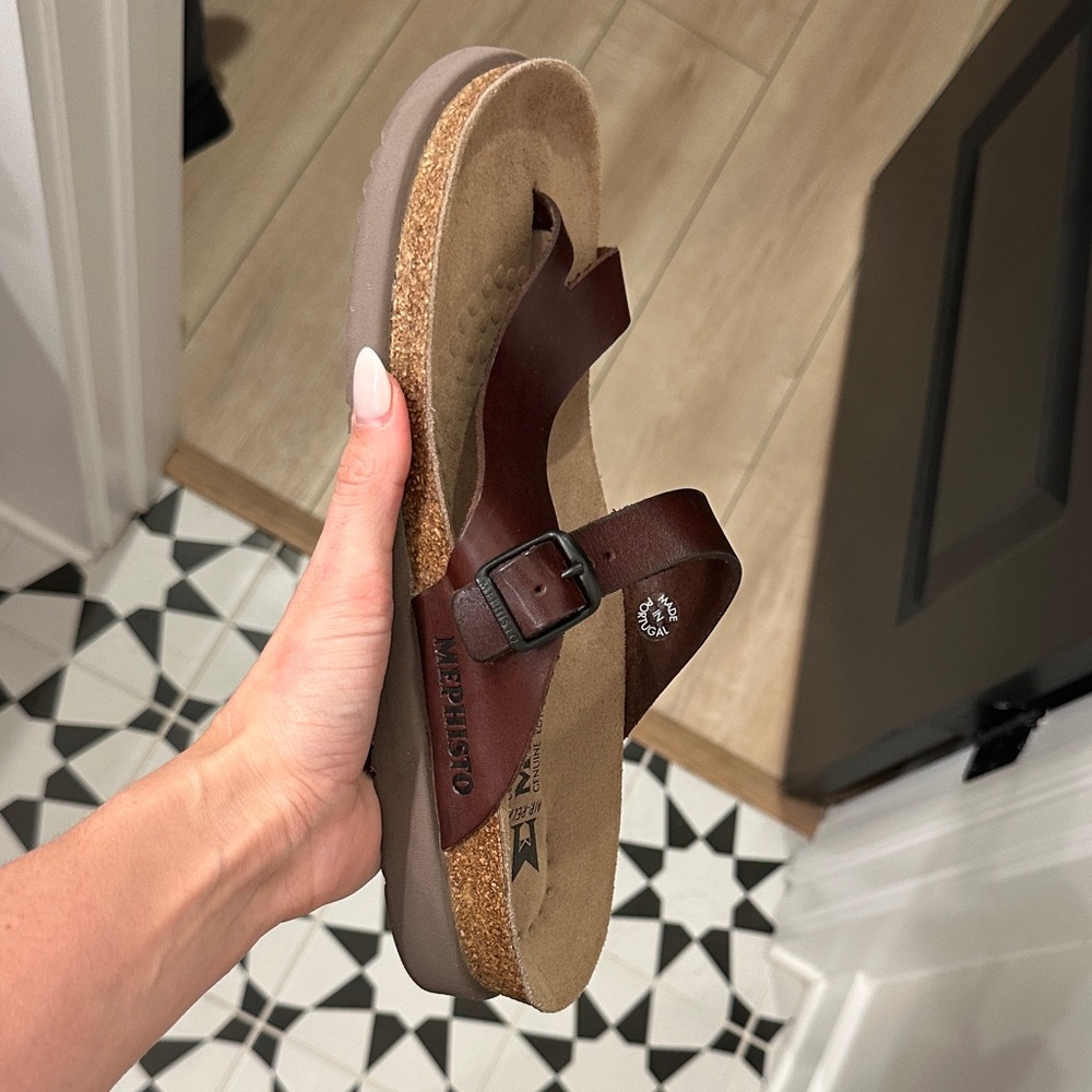 Mephisto Chestnut women’s Sandals